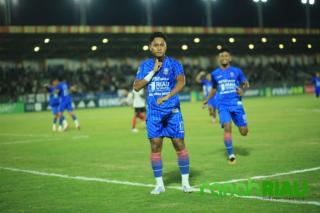 PSPS Bangkit! Racikan Aji Santoso mulai Menggigit, Persekat Tegal Tumbang 2-0 di Rumbai