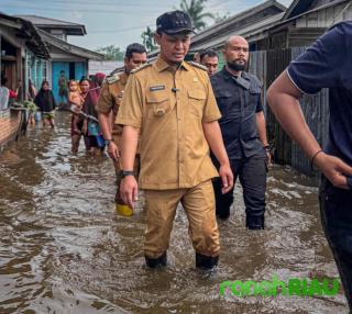 Box Culvert dibuka, Aliran Air di Titik Rawan Banjir Pekanbaru kembali Normal