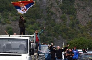 Karena larangan Plat Nomor, Kosovo terancam Perang dengan Serbia