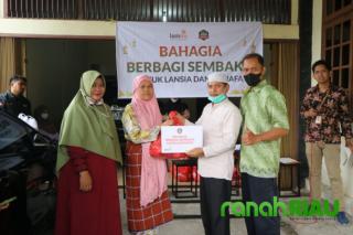 Berkah Ramadhan, Sebanyak 142 Paket bantuan disalurkan Lazismu Pekanbaru di Tangkerang Utara