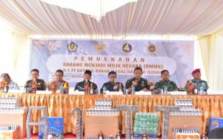BC Bengkalis Musnahkan Rokok Ilegal serta Miras, Bupati Beri Apresiasi dukung Sinergitas