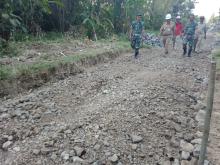 Dandim: Jalan Desa Jatimulya Harus Bagus