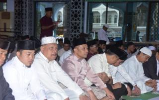 Wabup Bengkalis Laksanakan Sholat Idul Adha 1447 H di Masjid Agung Istiqomah