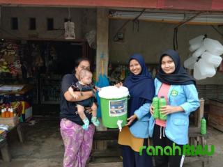 Kukerta Relawan UNRI distribusikan 20 Titik Tempat cuci tangan di Hulu Kuantan