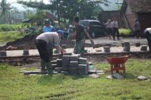 Satgas TMMD Ke 104 Kodim 0824/Jember Bangun RTH Sebagai Wahana Refreshing dan Olahraga Masyarakat