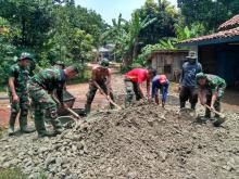 Saat Tentara Langit Diterjunkan Ke Lokasi TMMD Di Jatisari