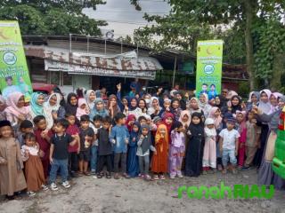 Momen Ramadhan, an Namiroh 2 berbagi Nasi di Srikandi Ujung 
