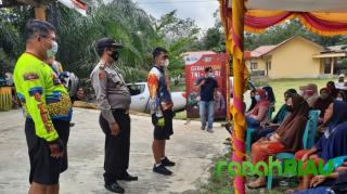 Untuk Mencapai Herd Immunity, Gerai Vaksin Polri di Polsek Hulu Kuantan Vaksin 444 Warga