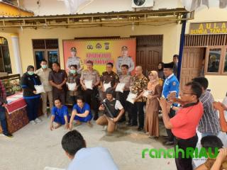 Kapolsek Tenayan Raya Musnahkan 17,967 gram Narkotika