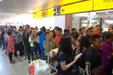 Jarak Pandang 5000 Meter, Jadwal Penerbangan Bandara SSK II Lancar