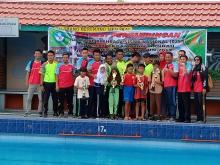 Siswa Kelas IV SDN Lovely Quinsha Juara 1 O2SN Cabang Renang Putri Kecamatan Mandau