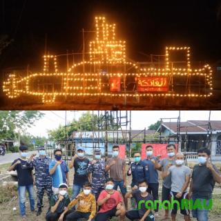Lampu Colok Kapal Nanggala 402 Desa Senggoro Mendapat Kunjungan Dari TNI-AL Danposal Bengkalis