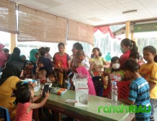 200 Warga Kunjungi Posko Pengobatan di Desa Gading Sari