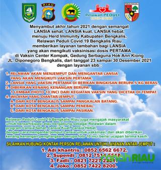 Vaksinasi Dosis Pertama, Relawan Peduli Covid-19 Bengkalis Beri Pelayanan Prima Antar Jemput Lansia