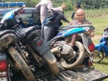 Kerennn... Polisi Ini sampai Berenang Tangkap Pelaku PETI, 6 Unit Motor Berhasil Diamankan... 