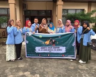 Mahasiswa Universitas Riau Balek Kampung KKN di Kelurahan Air Jamban Duri