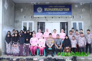 Polres Inhil Bukber Puasa dengan Anak Panti Asuhan Muhammadiyah Tembilahan