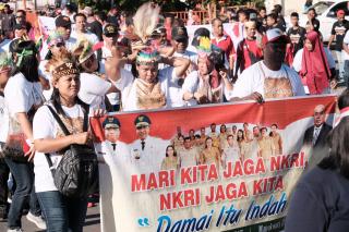 Ribuan warga memeriahkan Deklarasi damai di Papua