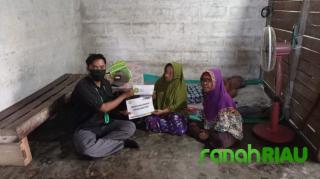 IZI Riau bantu Pak Kasimin korban tabrak Lari