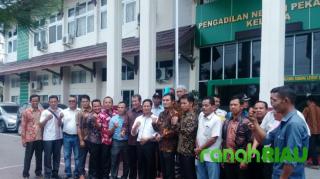 KUD Langgeng Kecewa, PT. CRS Mangkir Dipanggil Pengadilan.