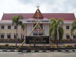 Di Duga  Penyidik polres Dumai kangkangi Perkap  Kapolri  no 14 tahun 2012