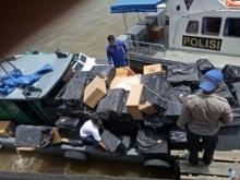 Hebatt.. Polda Riau Berhasil Gagalkan 300 Kardus Rokok Tak Bercukai