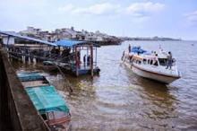 Jatuh dari Dermaga Lintas enok , Seorang Bocah Hilang di Sungai Indragiri