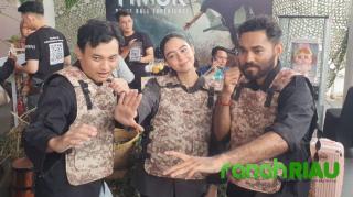 Ceritakan kisah Menantang tertembak Paintball, Yusuf Mahardika: Lumayan Sakit