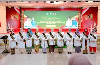 Resmi, Bupati Kasmarni di kukuhkan Menjadi Bunda PAUD dan Literasi