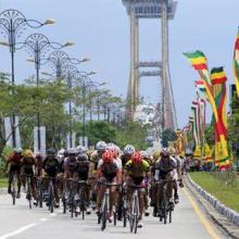 Cedera dan Gagal Finish, 10 Pebalap Tour de Siak dinyatakan tidak ikut Etape II