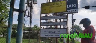 Sering Terjadi Laka Lantas, Lubang Jalan Lintas Nasional Tak Kunjung Diperbaiki