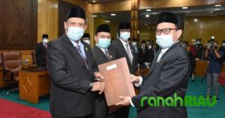 PAW Tiga Anggota DPRD di Lantik, H.Khairul Umam : Laksanakan Tugas Secara Profesional