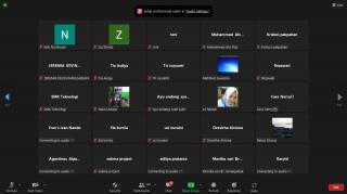 Tantangan Dan Peluang Pembelajaran Jarak Jauh Di Era Digital
