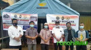 Pembina YVB, Ketua Kadin dan Kapolsek Tembilahan Hulu Kunjungi Pokso Donasi Granat Inhil