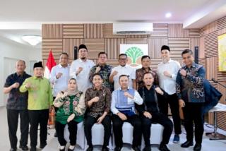 Gubri,Wali Kota dan Bupati Silaturahmi Audensi Bersama Menteri Kehutanan RI