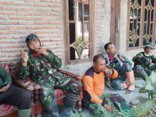 Rehat Untuk Koordinator Pengerjaan Aspal Jalan Sesuai RAB