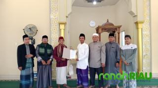 MoU dengan Masjid Raudhatul Jannah, IM Pekanbaru siap Utus Muballigh Berkompeten
