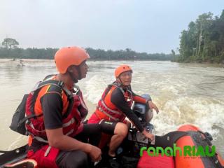 Nasib Remaja di Kuansing Masih Misterius, Hilang Tenggelam di Sungai 