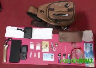 Apes! Pengedar Sabu di Gaung Ditangkap Aparat Didepan Warung Makan