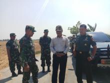 Pelaksanaan TMMD Reg Ke 105 Kasiter Korem 073/Mkt Didampingi Dandim Tinjau Sasaran TMMD