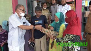 Ramadhan 2022, Ikatan Keluarga Kuantan Singingi di Inhil Berbagi Sembako