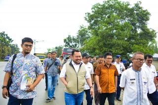 Bupati Kampar Dampingi Komisi V DPR RI Tinjau Pembangunan Tol Pekanbaru - Bangkinang