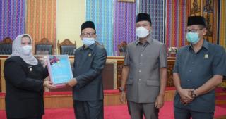 Rapat Paripurna, Bupati Bengkalis Sampaikan Pertanggung Jawaban APBD TA 2020