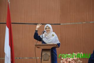 Dekan Fakultas Ekonomi dan Ilmu Sosial UIN Suska tegaskan pentingnya Semangat Mahasiswa Baru 