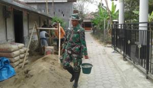 Satgas TMMD Terus Suplai Material Pasangan Semen  