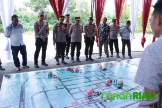 Kapolres Pimpin Apel Pengecekan dan TFG jelang Penetapan Paslon dan cabut nomor Urut Paslon Pilkada 