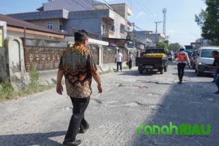 Pemprov Riau Prioritaskan Keselamatan, Jalan Rusak di Pekanbaru ditangani Bertahap