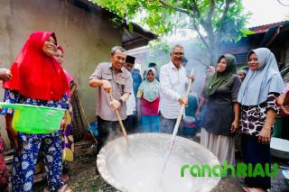 Konji Barayak dan tradisi kebersamaan Masyarakat Kuansing