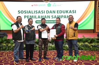 BRK Syariah Gandeng Unilak untuk Edukasi Pelajar Tentang Pemilahan Sampah