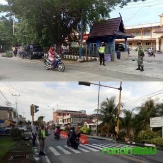 Babinsa dan Tim Gabungan Laksanakan Monitoring New Normal di Pasar Terubuk